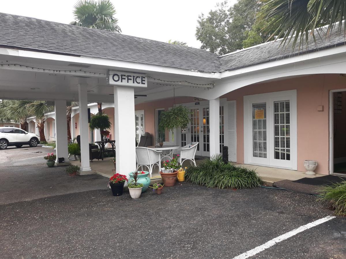 Lake Marion Inn Santee Exteriér fotografie